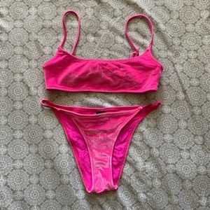 🌴 SOLD 🥥 Triangl Faye